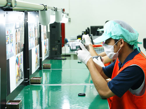 Thăm nhà máy sản xuất camera của Sony tại Thái Lan